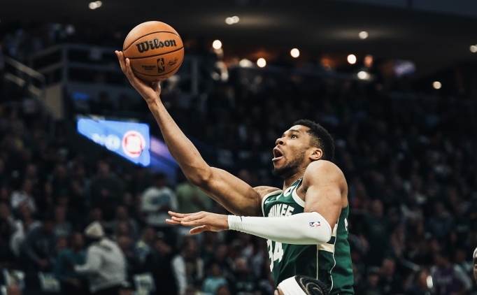 Houston Rockets Zion Williamson ve Devin Booker Takaslarından Vazgeçti